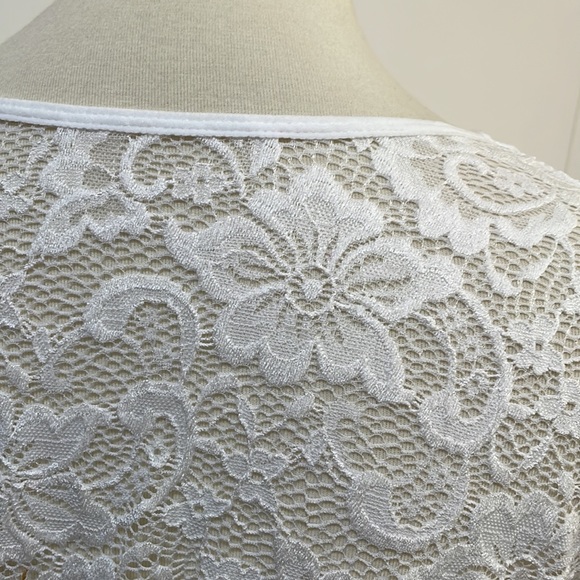 New‎ without tags lacy bodysuit size XL white - Picture 8 of 13